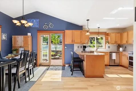 1355 Sealawn Boulevard Freeland WA 98249