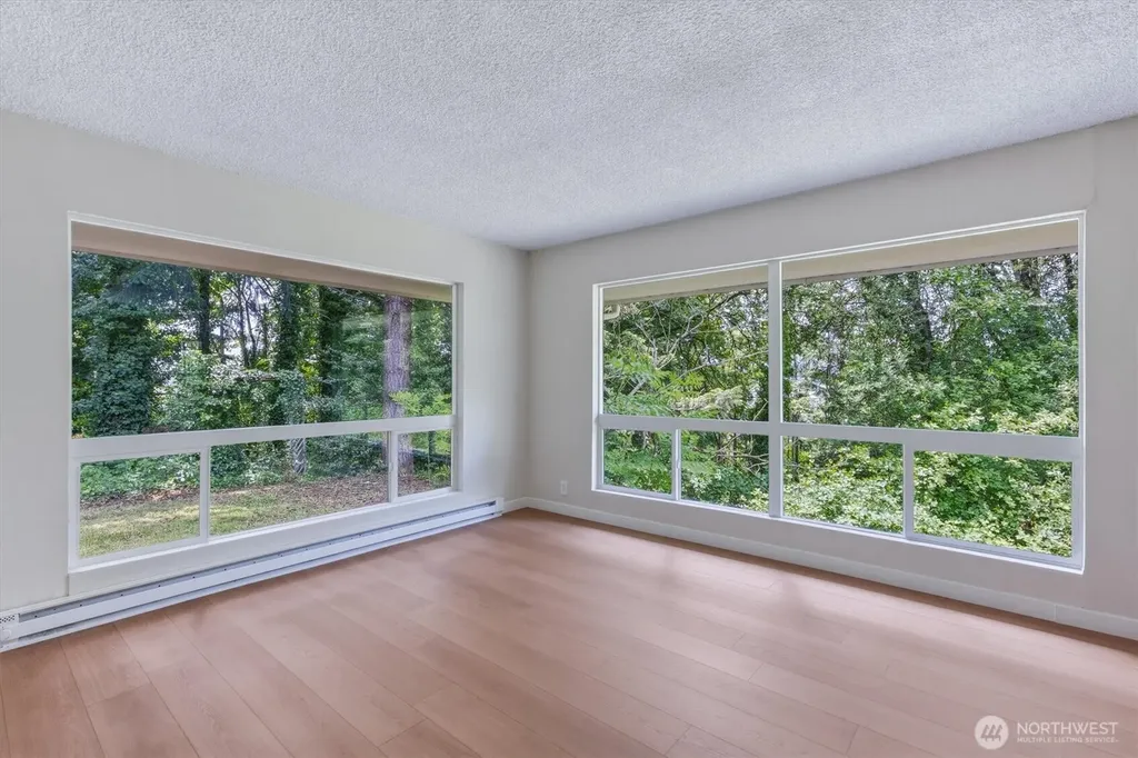 121 Lowrane Drive Kelso WA 98626