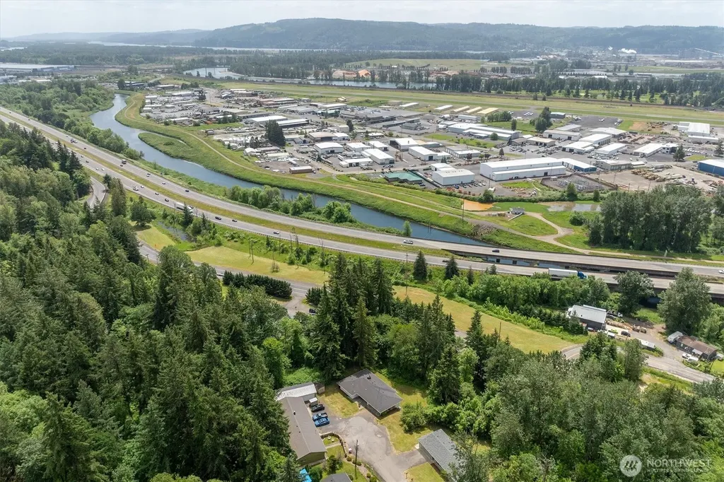 121 Lowrane Drive Kelso WA 98626