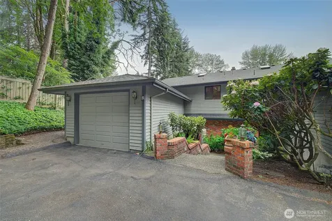 19616 61st Place NE Kenmore WA 98028