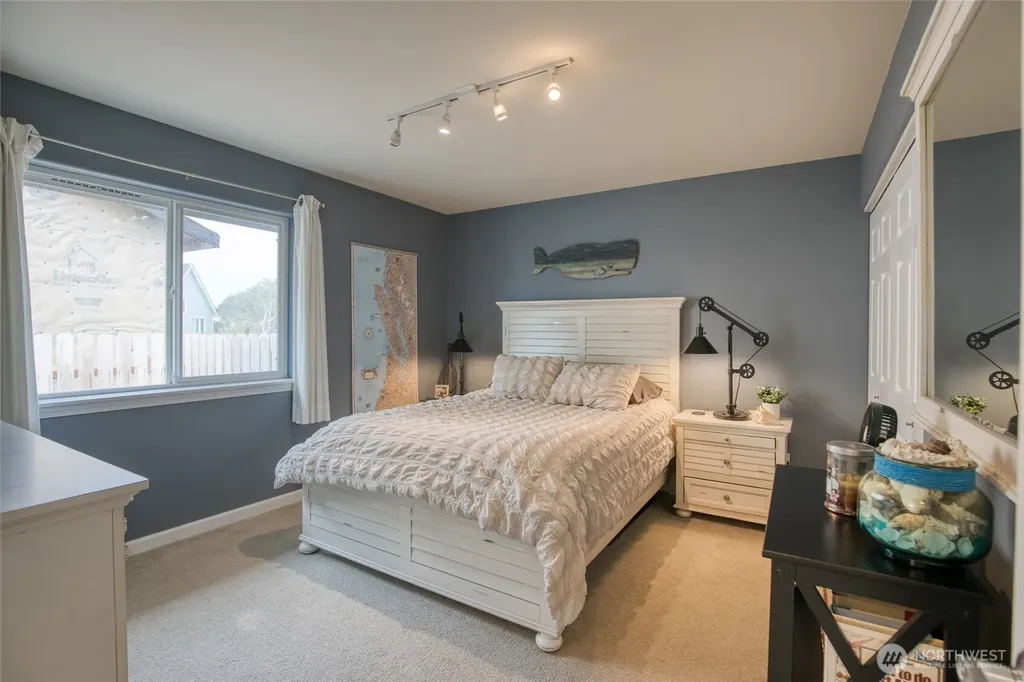 414 Salina Cruz Avenue SW Ocean Shores WA 98569
