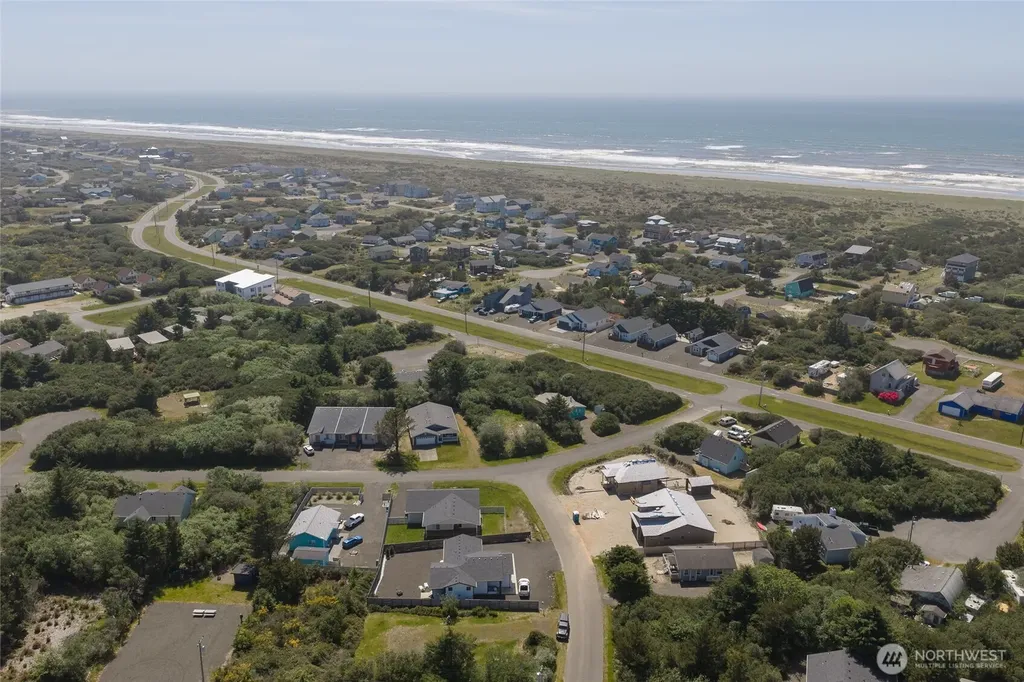 414 Salina Cruz Avenue SW Ocean Shores WA 98569