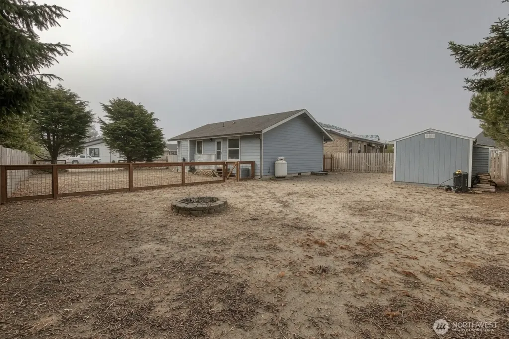 414 Salina Cruz Avenue SW Ocean Shores WA 98569