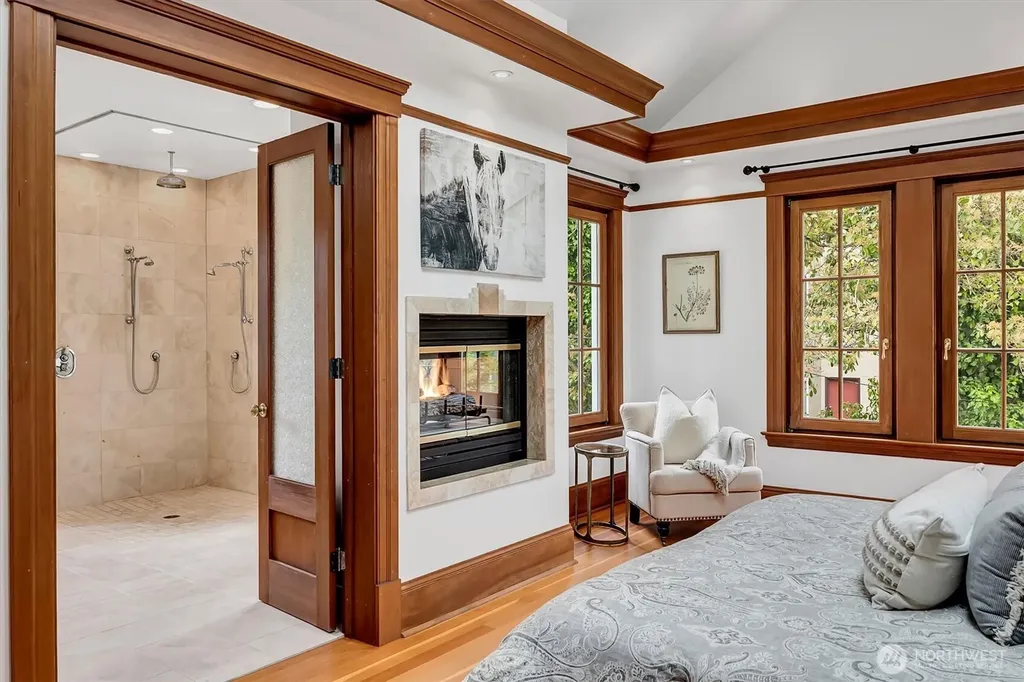 612 11th Avenue E Seattle WA 98102