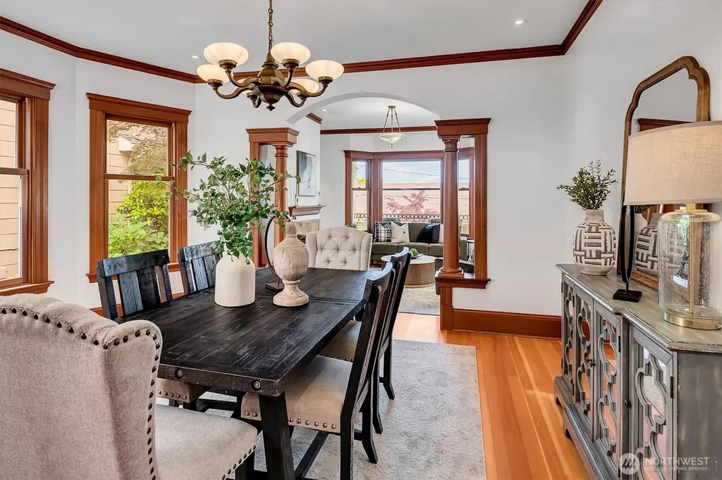 612 11th Avenue E Seattle WA 98102