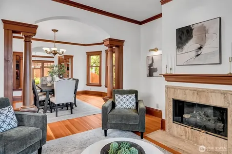 612 11th Avenue E Seattle WA 98102