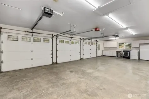 31089 E Lake Morton Drive SE Kent WA 98042