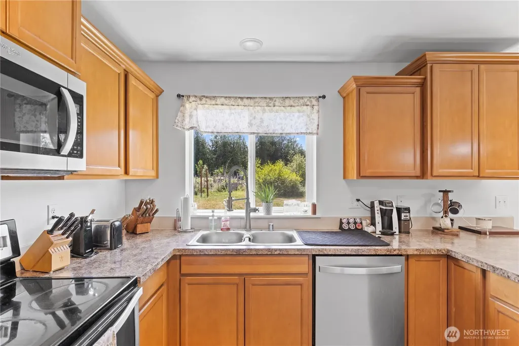 15635 Ursula Lane SE Yelm WA 98597