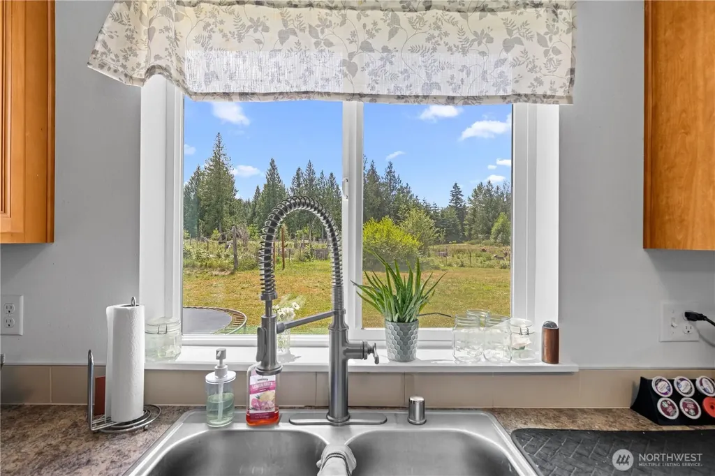 15635 Ursula Lane SE Yelm WA 98597