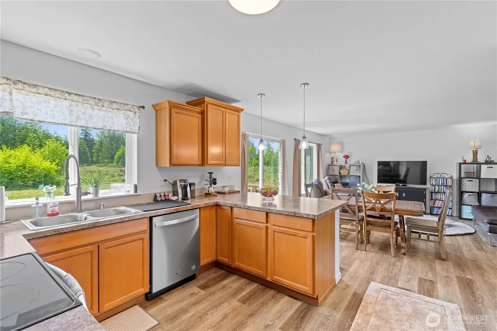 15635 Ursula Lane SE Yelm WA 98597