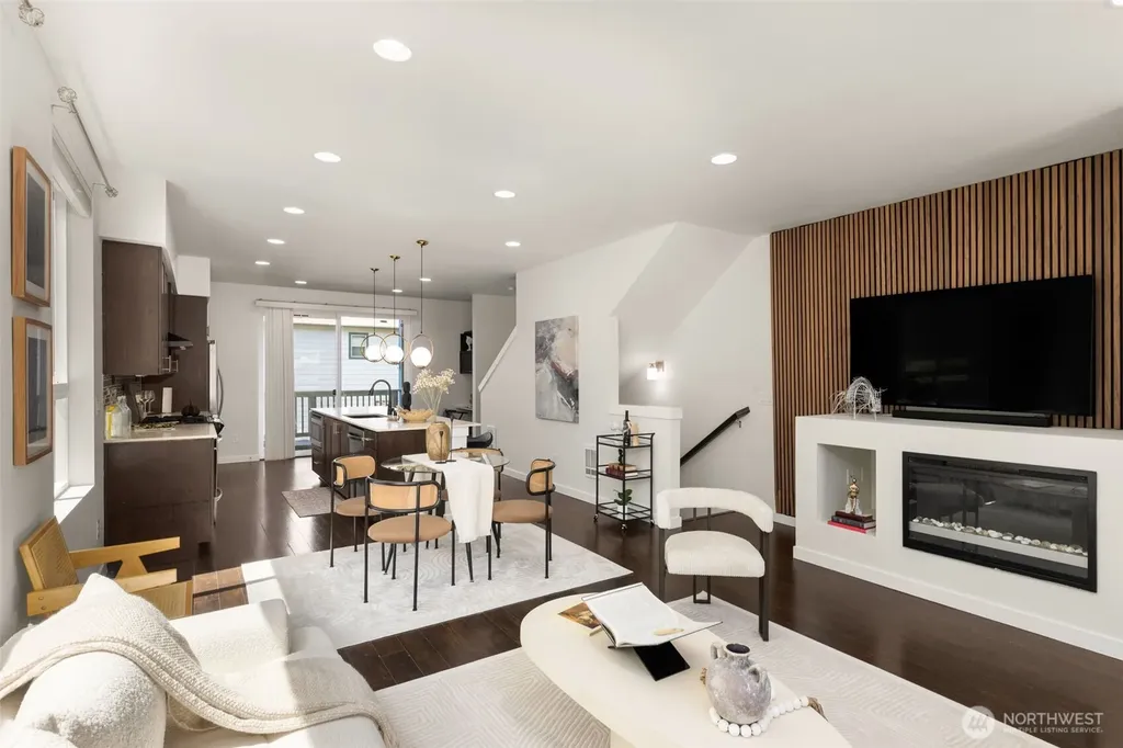 9729 10th Place SW Seattle WA 98106