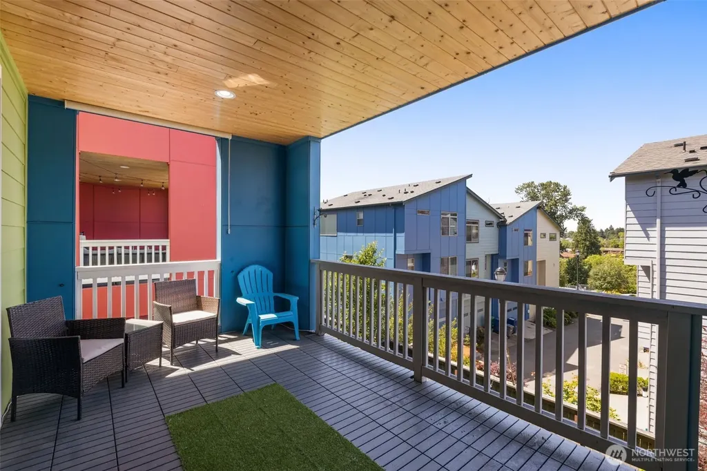9729 10th Place SW Seattle WA 98106