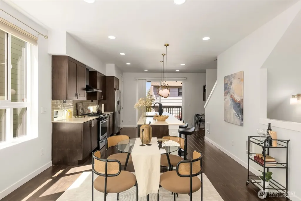 9729 10th Place SW Seattle WA 98106