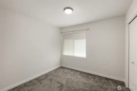 9729 10th Place SW Seattle WA 98106