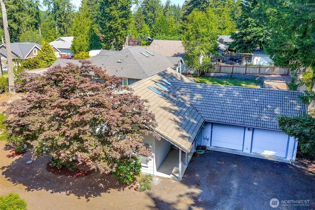 91 E Lake Forest Drive Allyn WA 98524