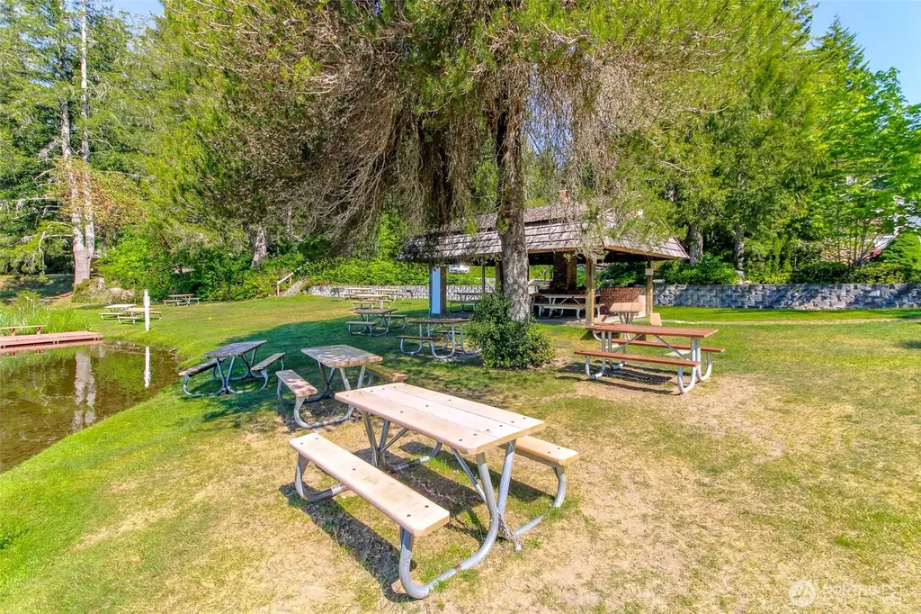 91 E Lake Forest Drive Allyn WA 98524