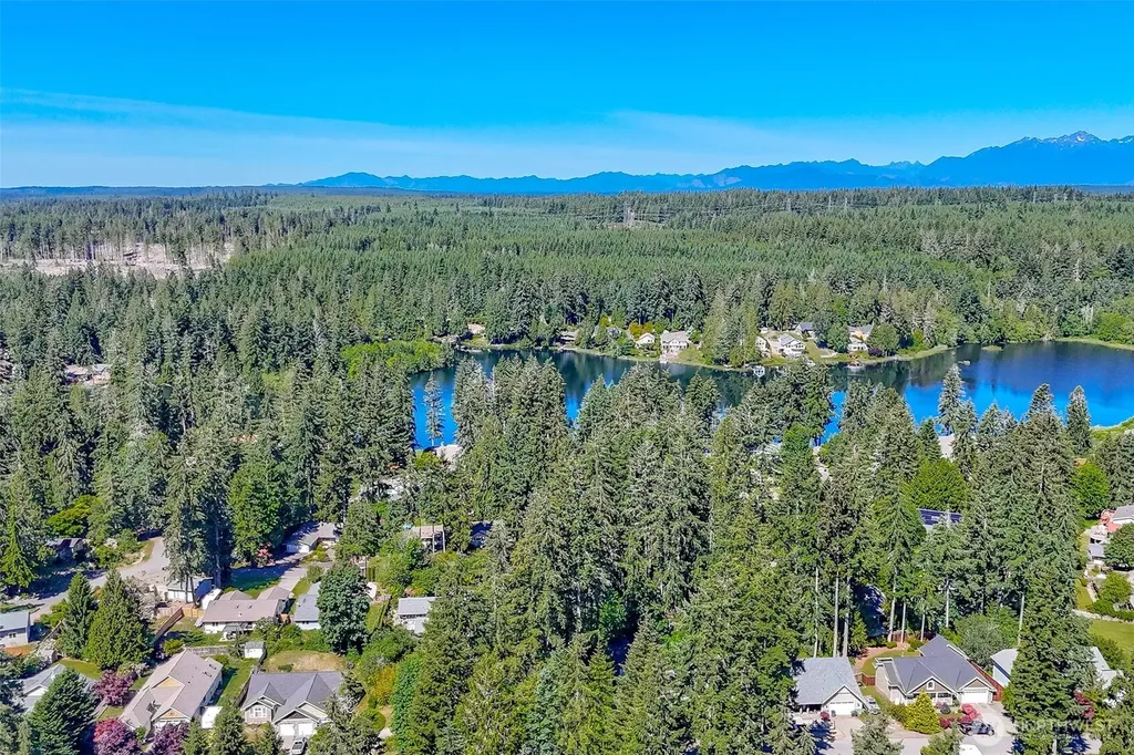 91 E Lake Forest Drive Allyn WA 98524