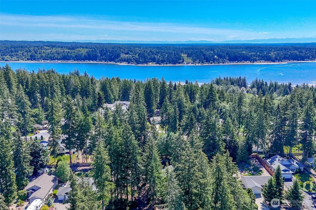 91 E Lake Forest Drive Allyn WA 98524