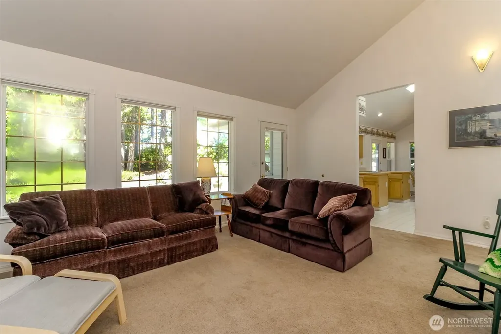 91 E Lake Forest Drive Allyn WA 98524