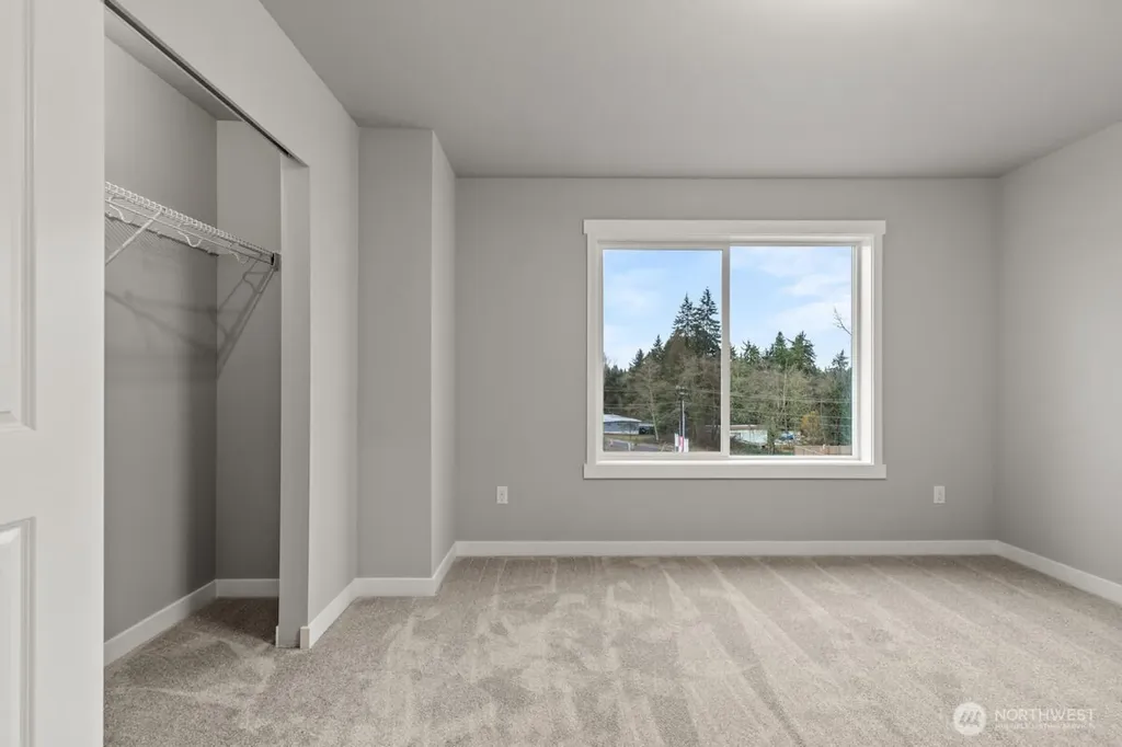 16823 Alder Way Lynnwood WA 98037