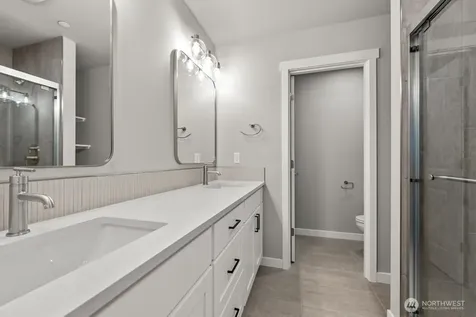 16823 Alder Way Lynnwood WA 98037