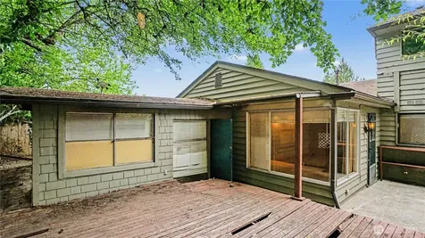 3437 77th Avenue SE Mercer Island WA 98040