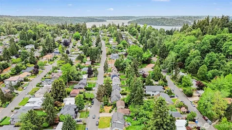3437 77th Avenue SE Mercer Island WA 98040