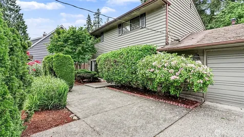 3437 77th Avenue SE Mercer Island WA 98040