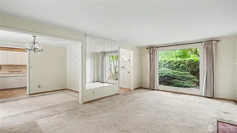 3437 77th Avenue SE Mercer Island WA 98040