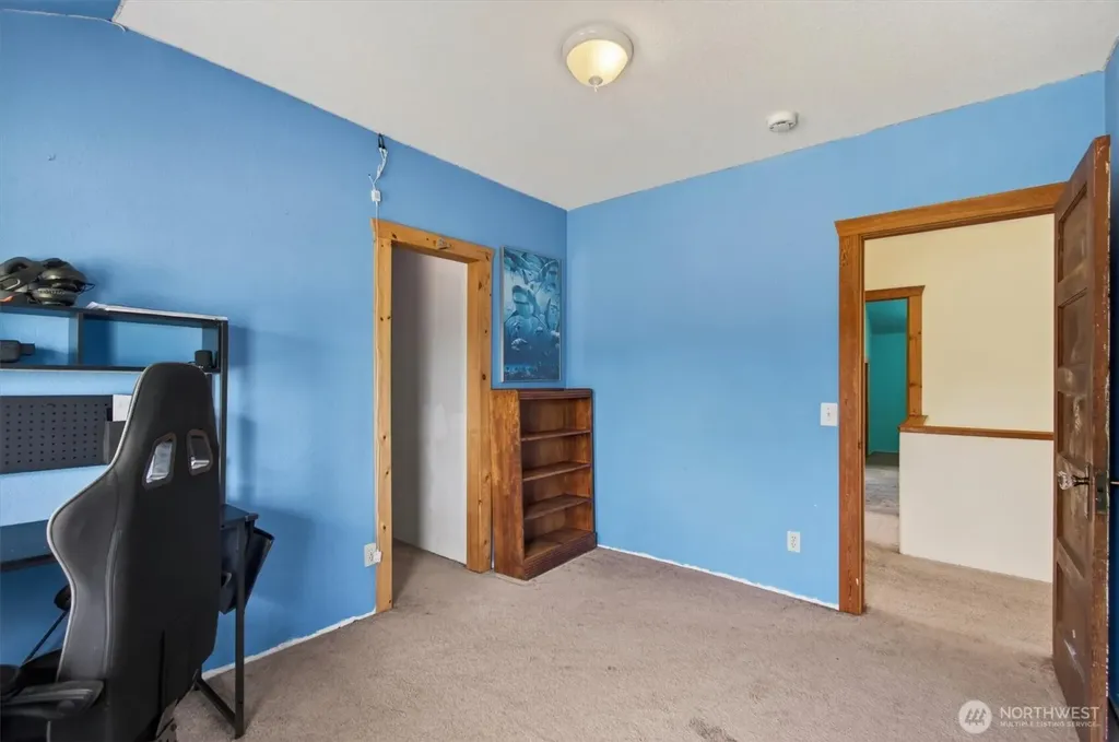 95 W Birnie Slough Road Cathlamet WA 98612