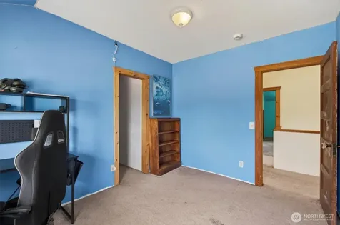 95 W Birnie Slough Road Cathlamet WA 98612