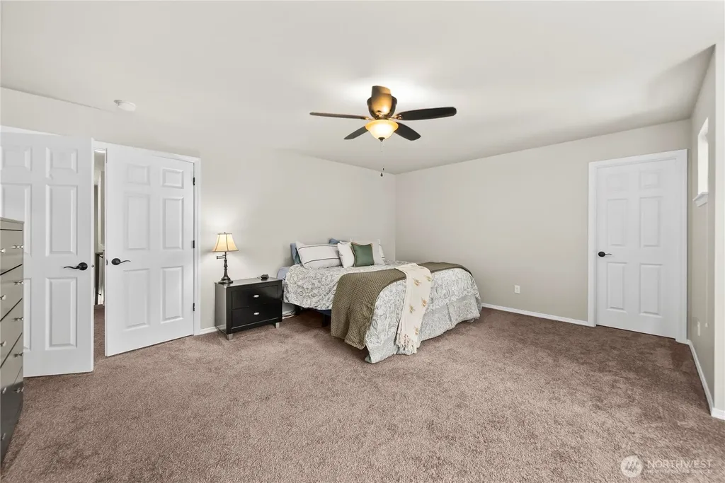 11264 Borgen Loop Gig Harbor WA 98332