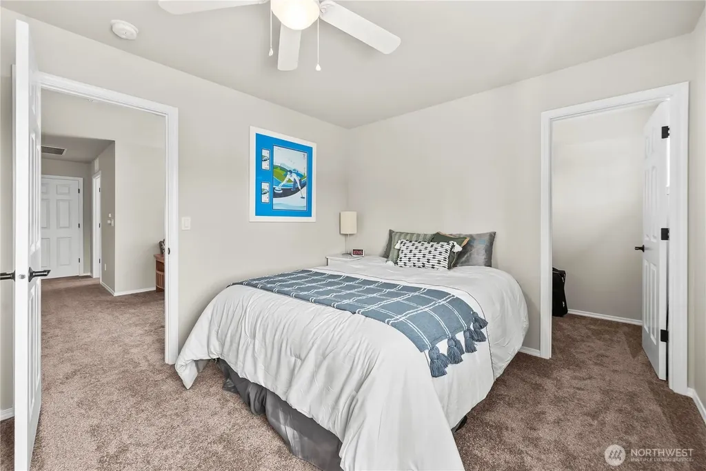 11264 Borgen Loop Gig Harbor WA 98332
