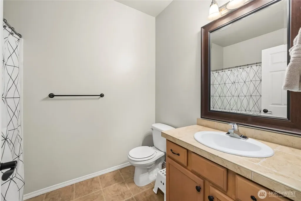 11264 Borgen Loop Gig Harbor WA 98332