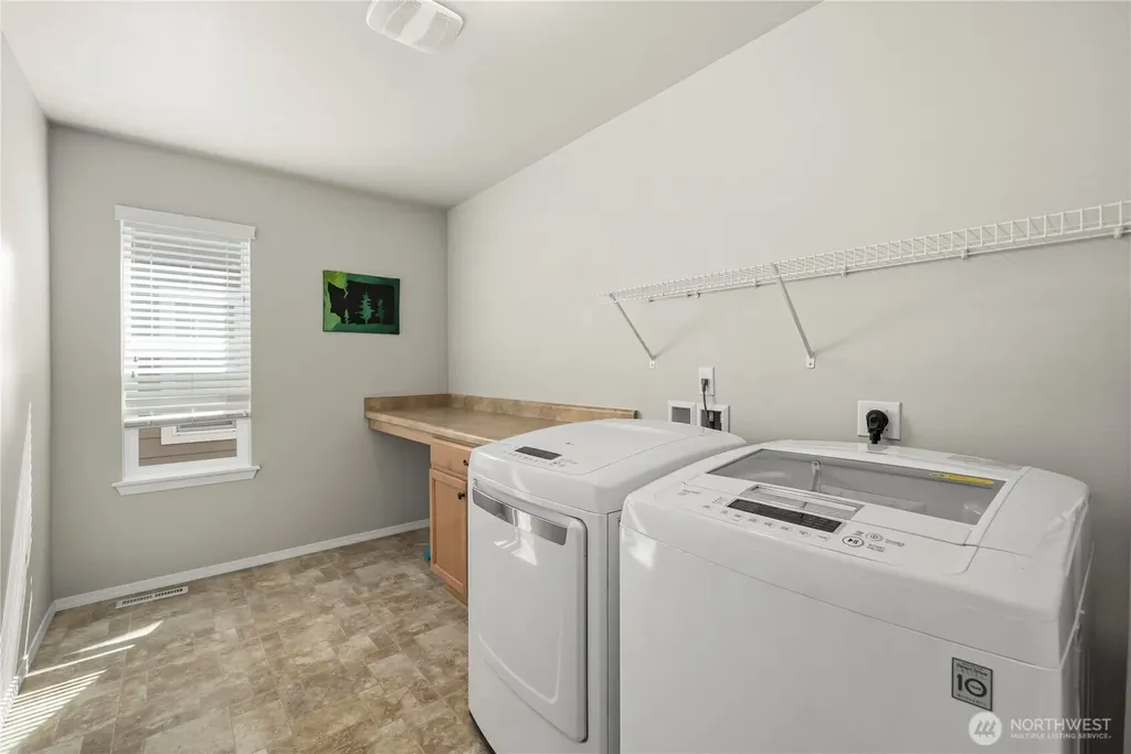 11264 Borgen Loop Gig Harbor WA 98332