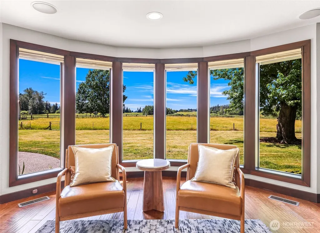 1019 H St. Road Lynden WA 98264