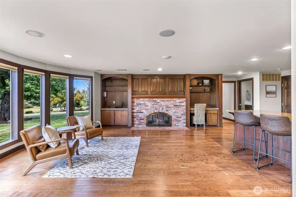 1019 H St. Road Lynden WA 98264