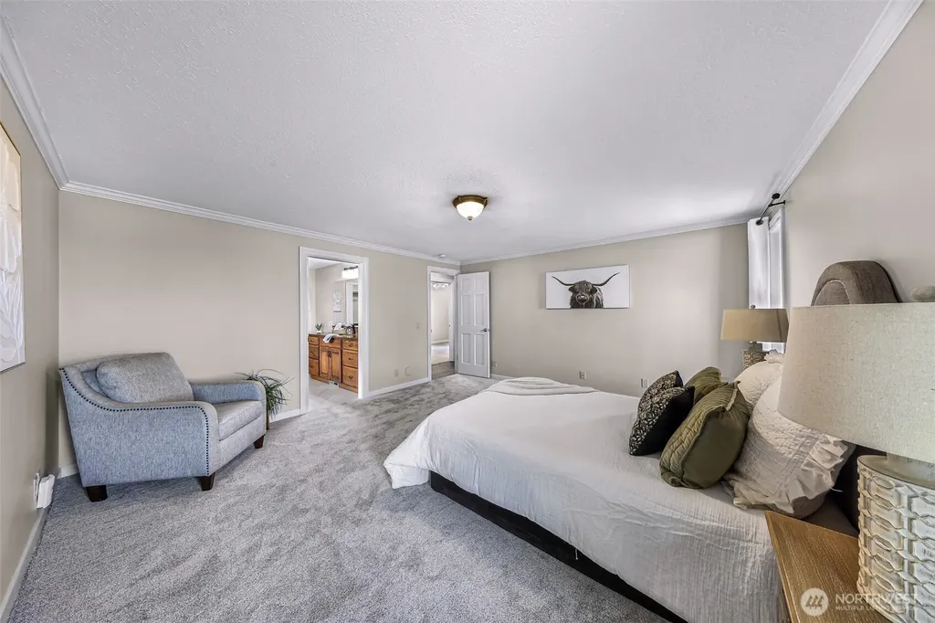 1019 H St. Road Lynden WA 98264