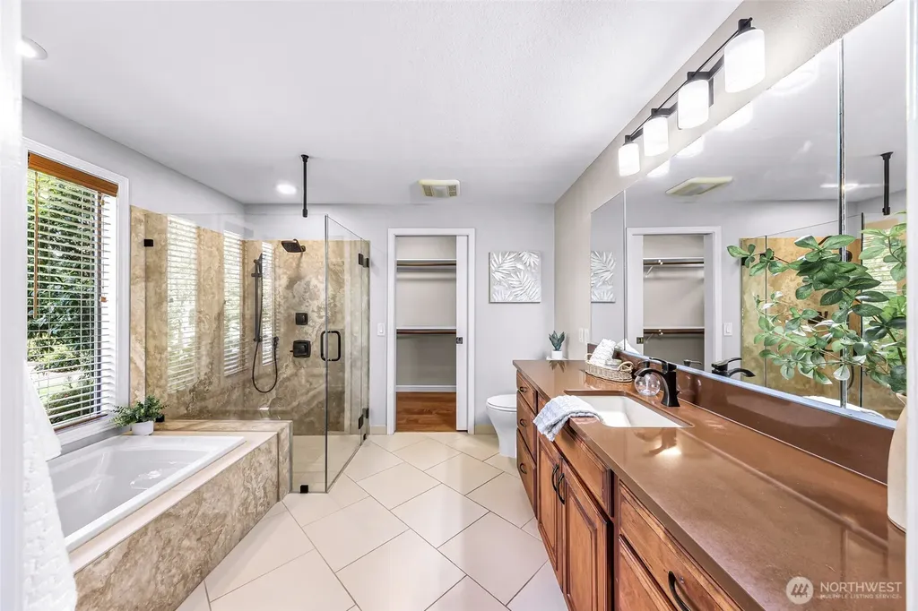 1019 H St. Road Lynden WA 98264