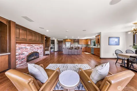 1019 H St. Road Lynden WA 98264