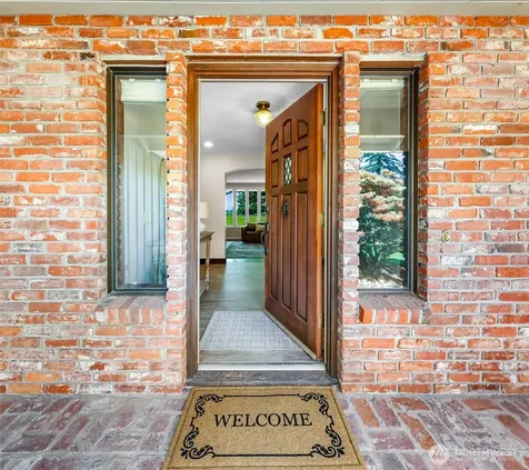 1019 H St. Road Lynden WA 98264