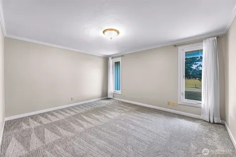1019 H St. Road Lynden WA 98264