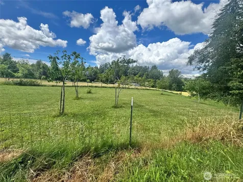 1019 H St. Road Lynden WA 98264
