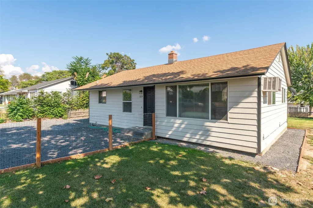 519 N Clark Road Moses Lake WA 98837