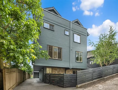 916 N 73rd Street Seattle WA 98103