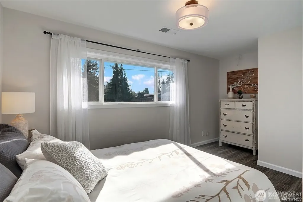 3708 NE 22nd Street Renton WA 98056