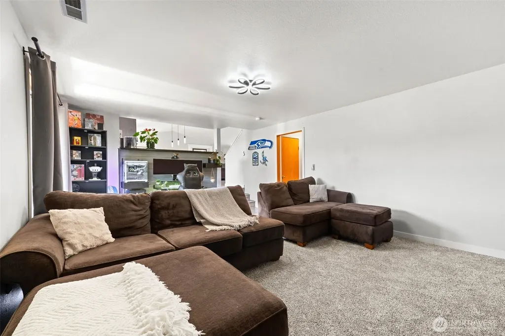 4837 S 309th Street Auburn WA 98001