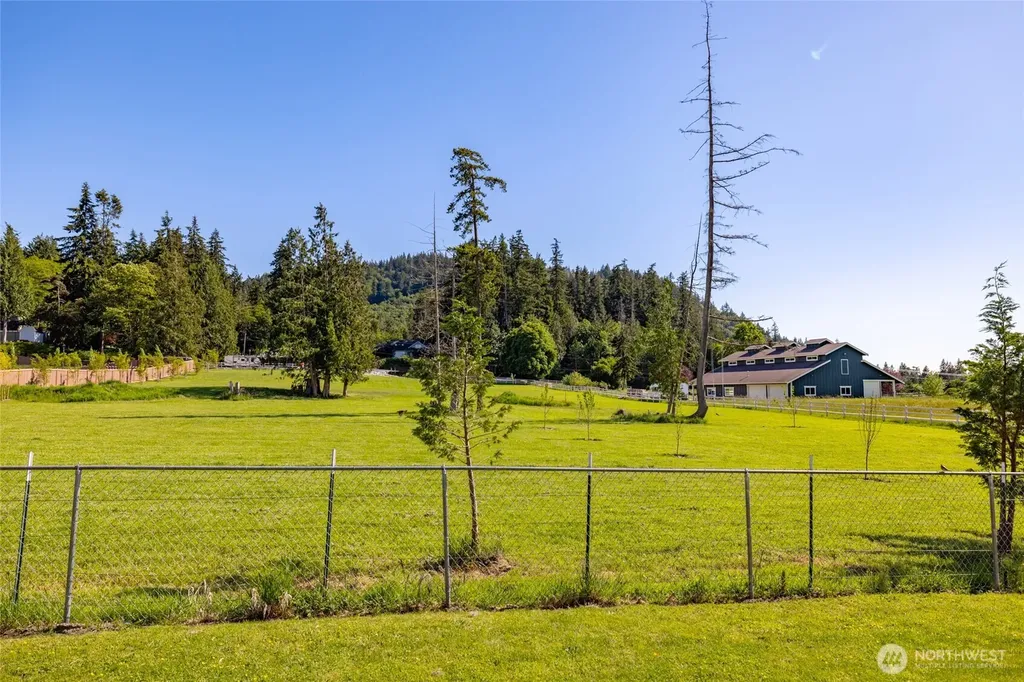 1803 S 30th Street Mount Vernon WA 98274