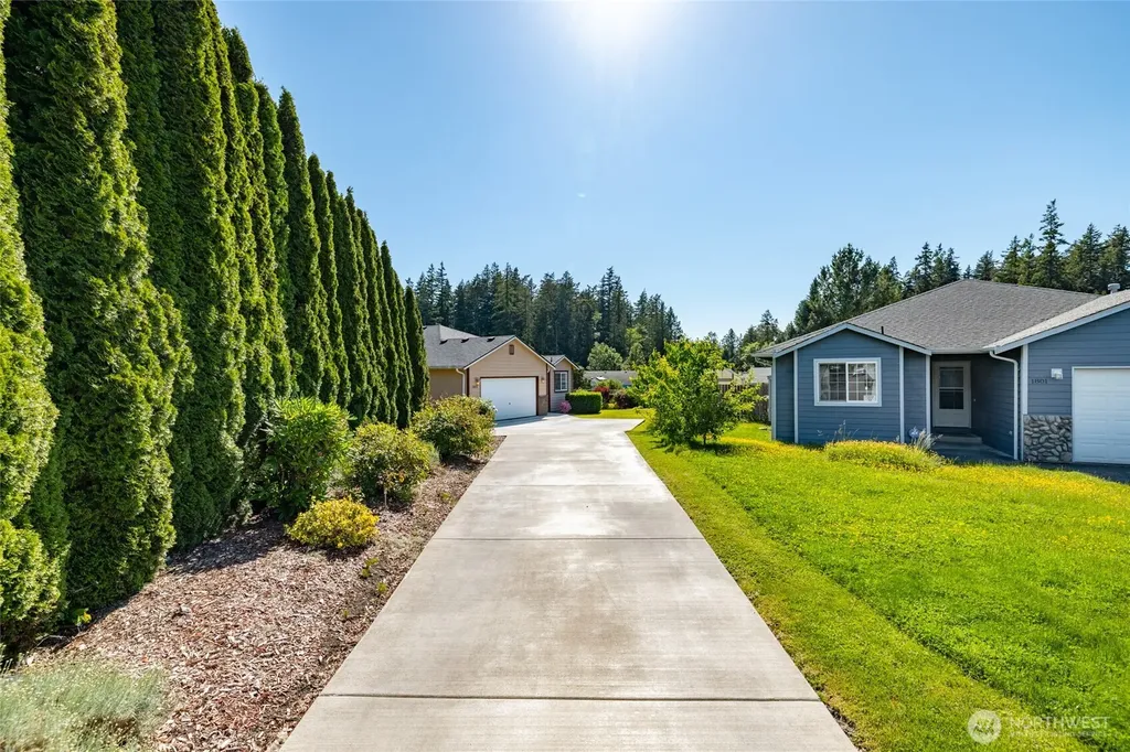 1803 S 30th Street Mount Vernon WA 98274
