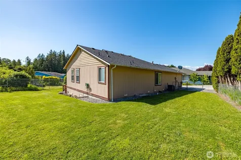 1803 S 30th Street Mount Vernon WA 98274